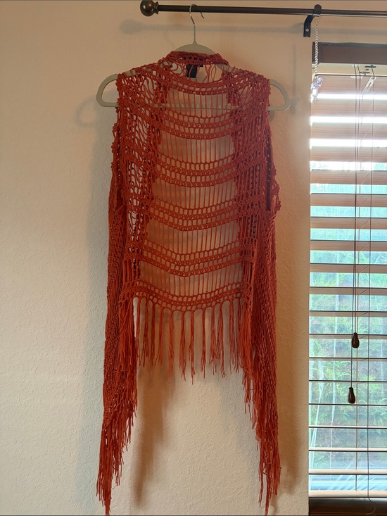 POL Tops - POL Open Weave Flyaway Fringe Vest